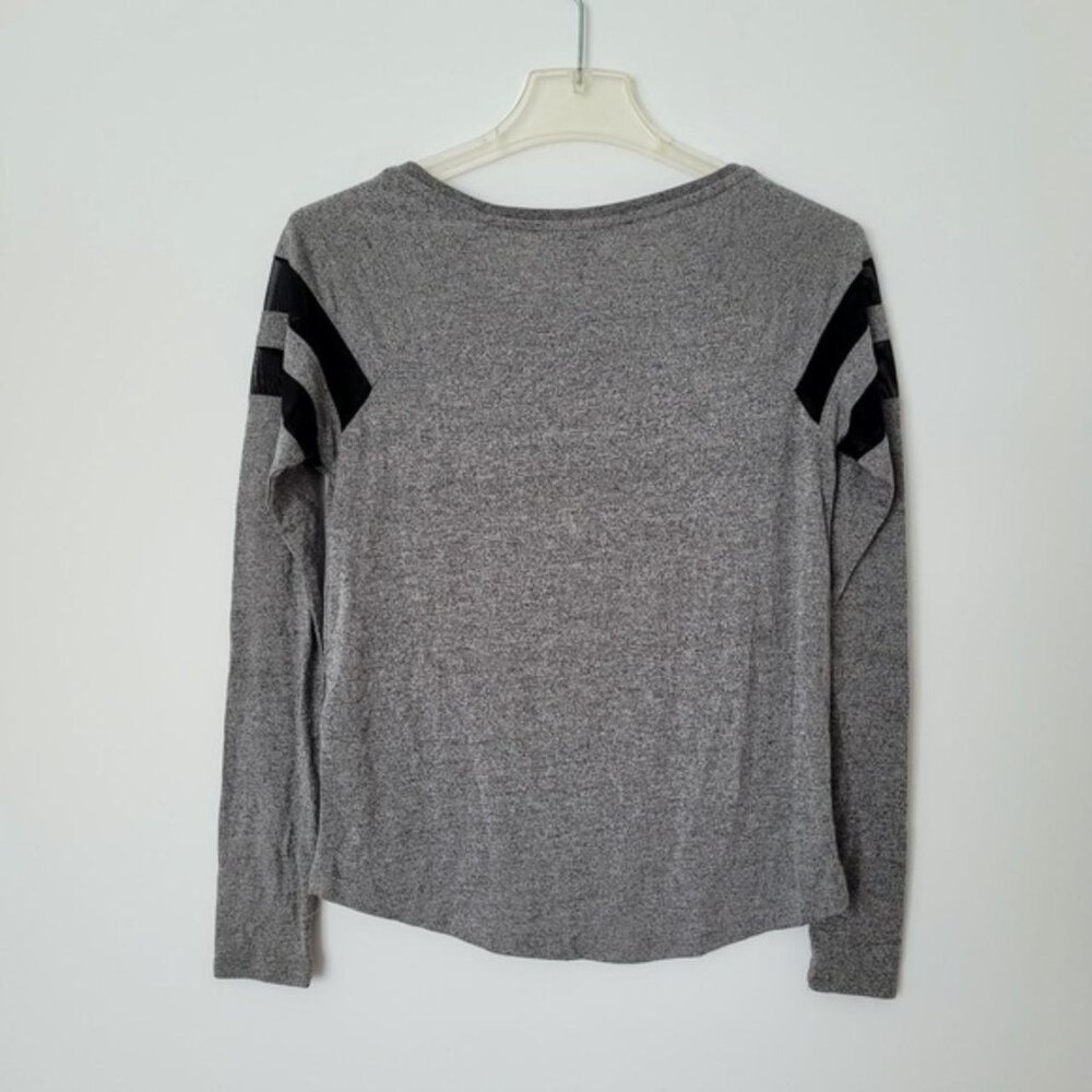 H&M Mesh‎ Striped Gray Long Sleeve Top Size XS Black Grunge Goth Skater Sporty - Picture 2 of 4